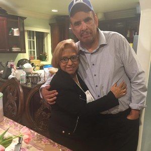 Meet your Posher, Carlos